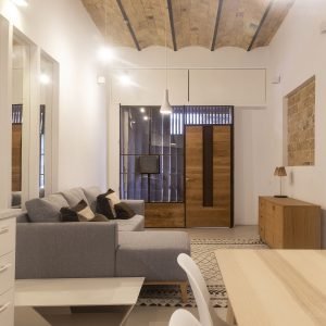 general a puerta copia